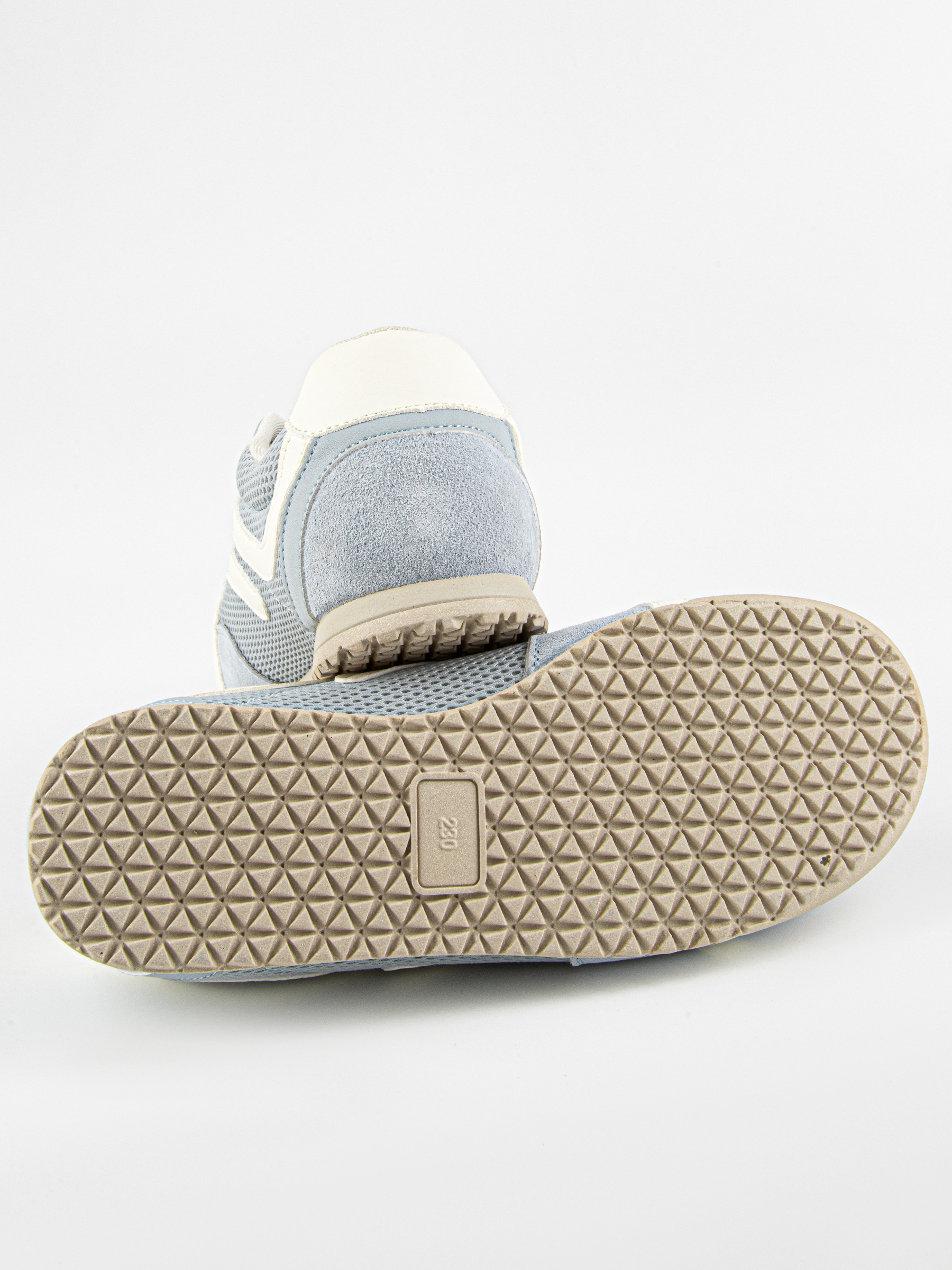 Кроссовки артикул:74962н-2-5