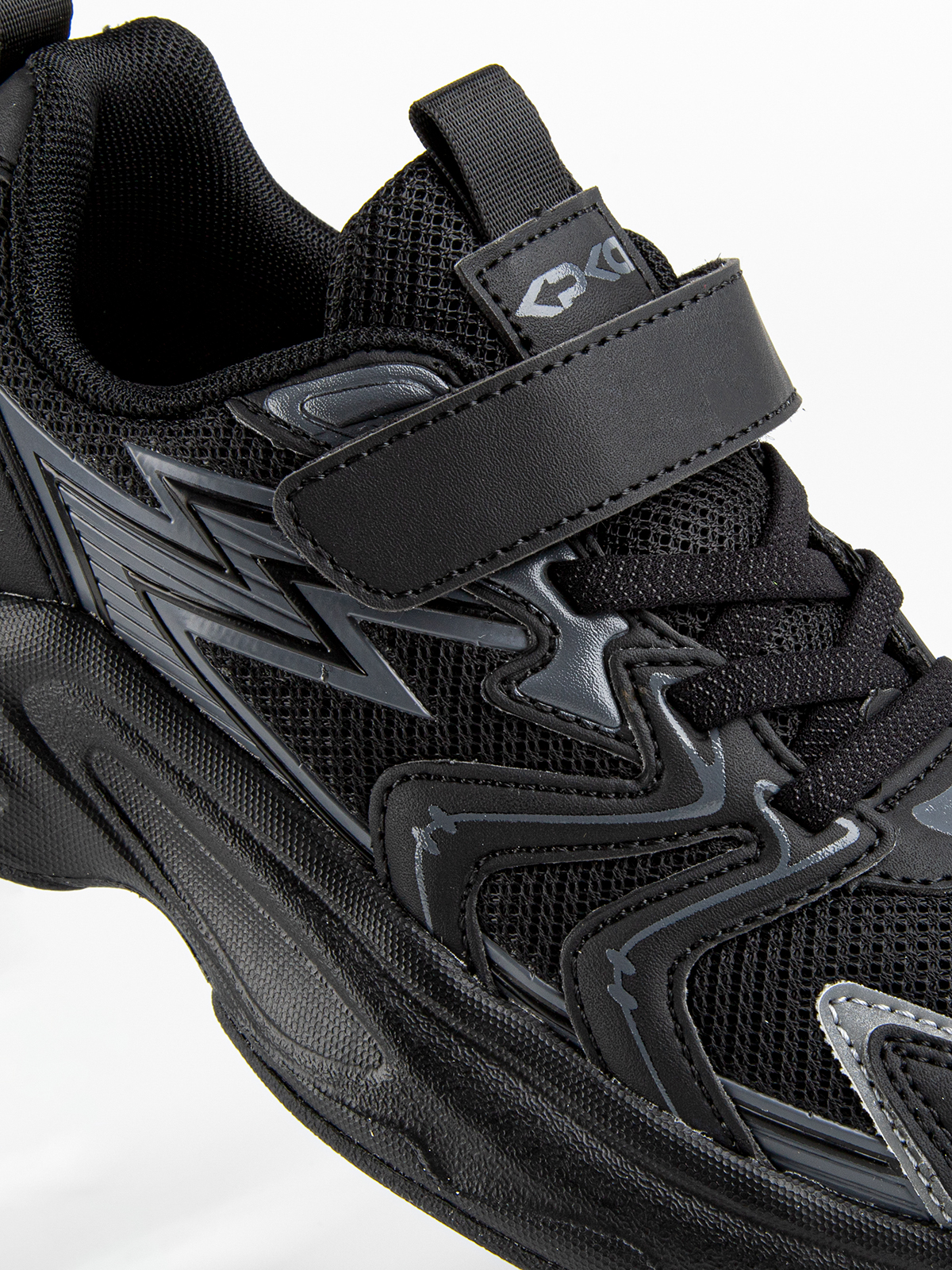 Кроссовки артикул:731202-1-3