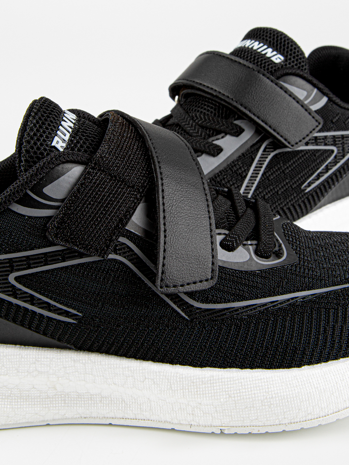 Кроссовки артикул:731220-1-10