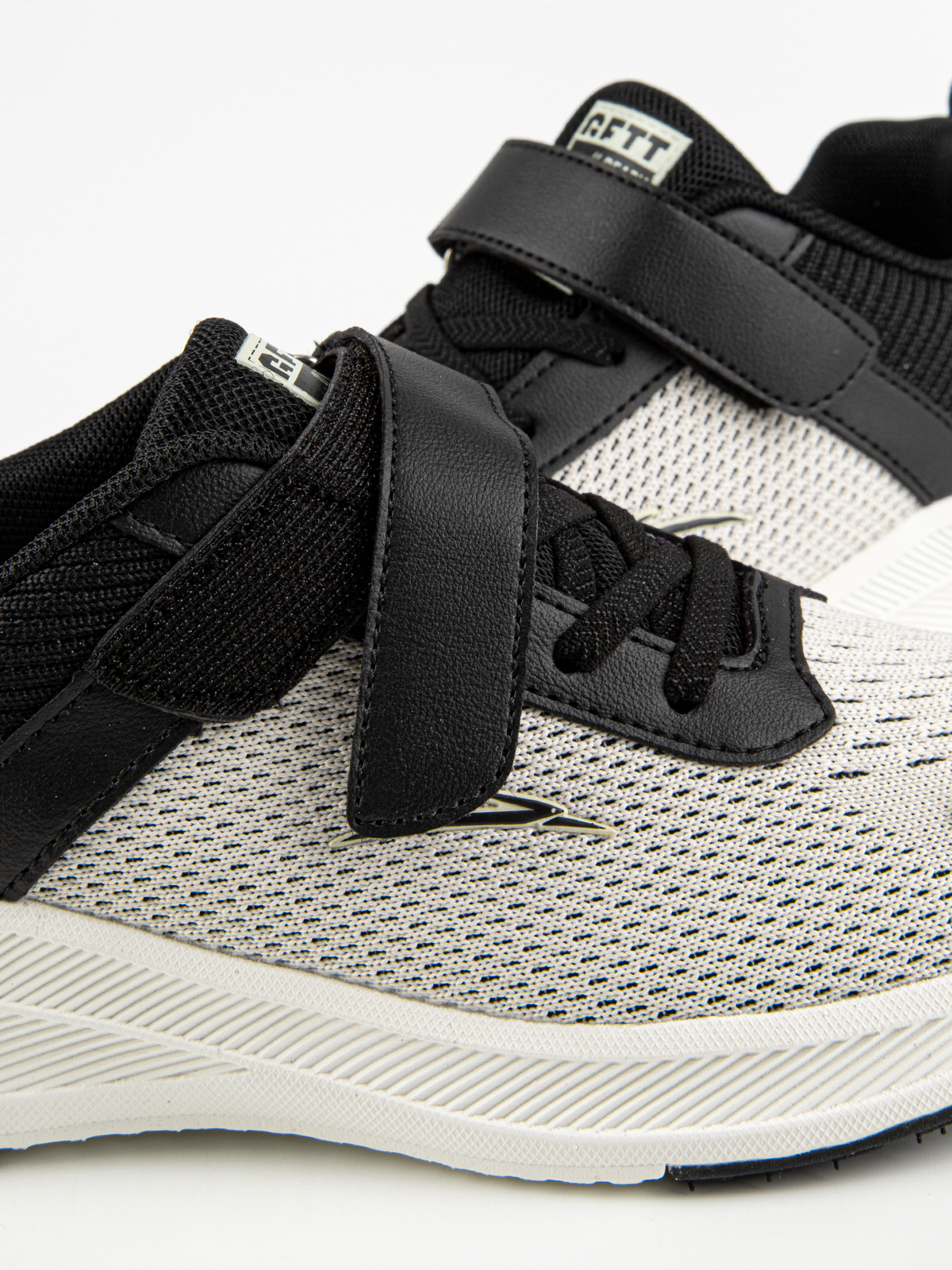 Кроссовки артикул:731152-30-9