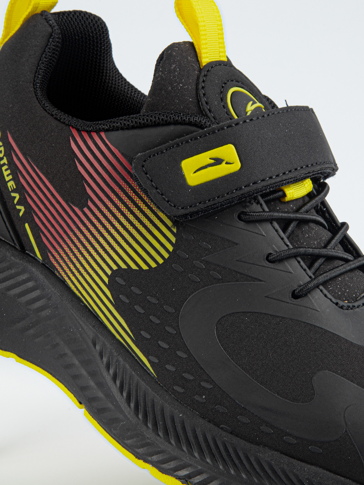 Кроссовки артикул:74792с-20-3