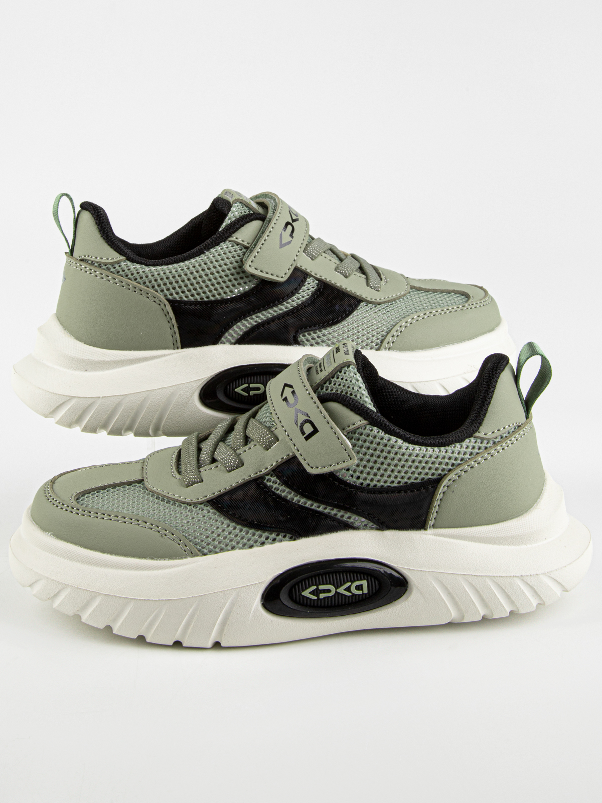 Кроссовки артикул:731185н-20-4