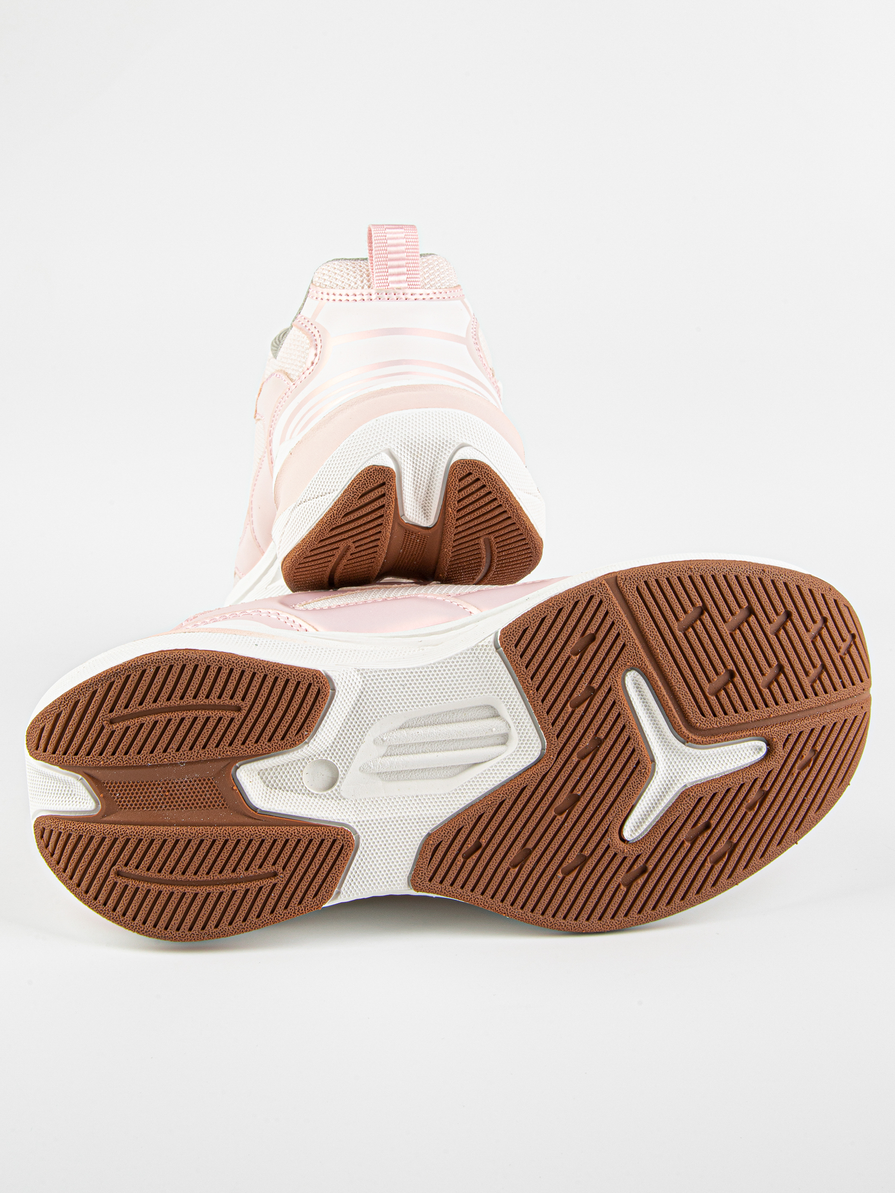 Кроссовки артикул:731295-4-5