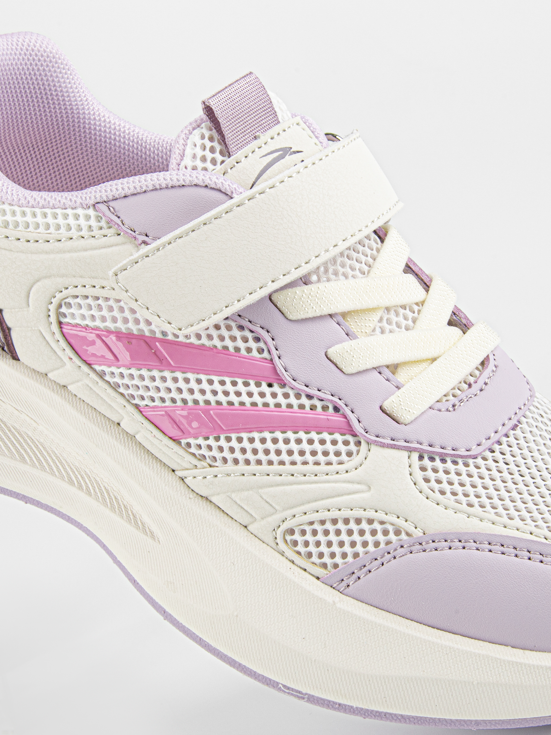 Кроссовки артикул:731286н-1-3