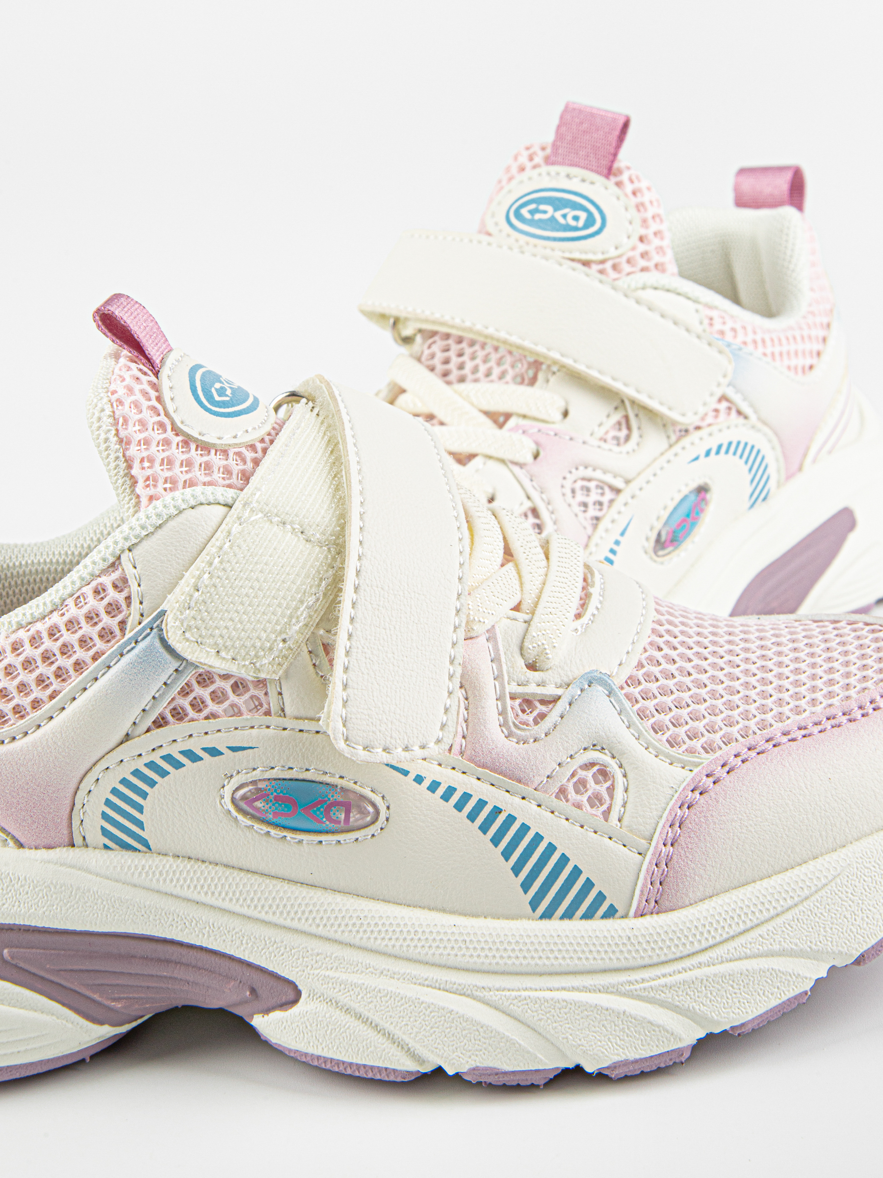 Кроссовки артикул:731249н-1-9