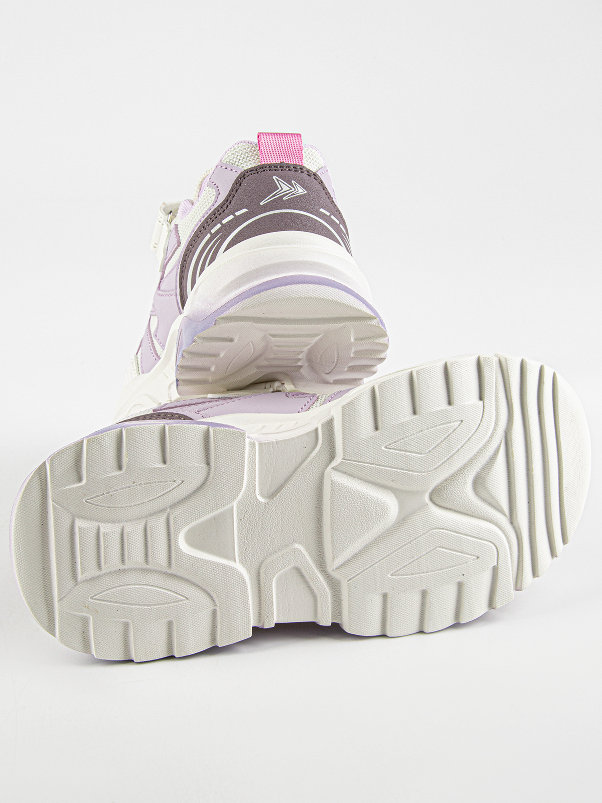 Кроссовки артикул:731137-20-5