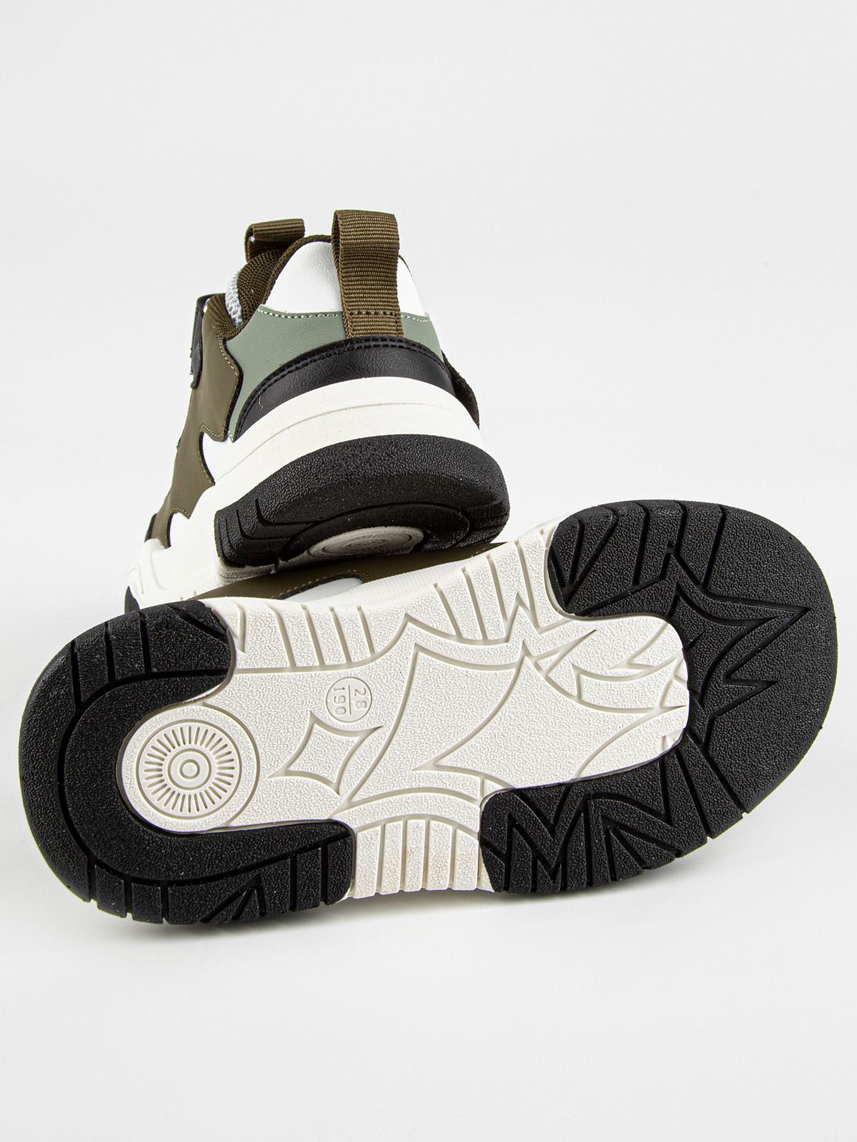 Кроссовки артикул:721147-10-5