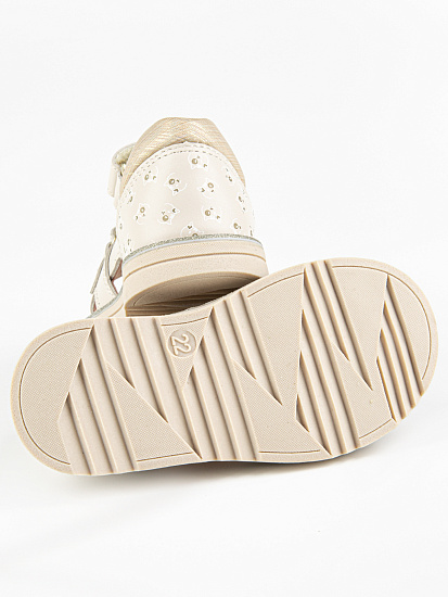 Сандалии артикул:31837-10-5