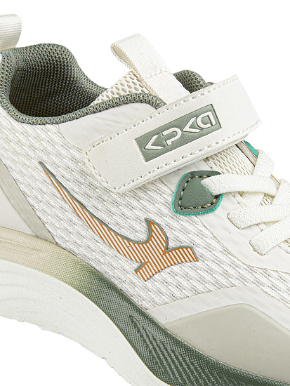 Кроссовки артикул:731142-2-6